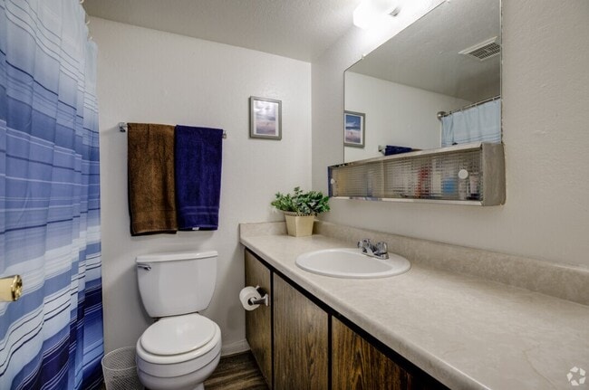 Chateau Gardens Apartments