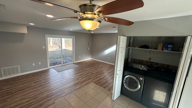 Photo - 53 Scotch Pine Dr