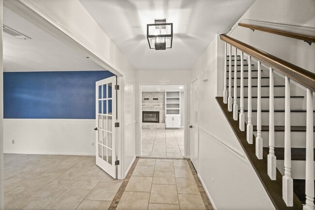 Photo - 7618 Fountaingrove Ln