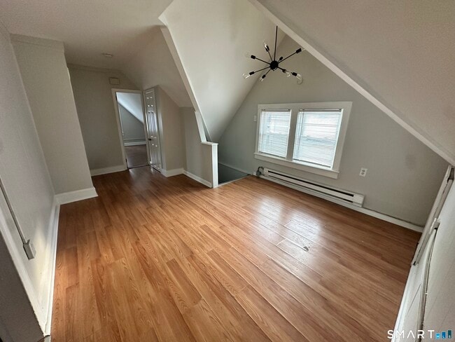Building Photo - 76-78-78 Sanford Ave Unit 3rd Fl