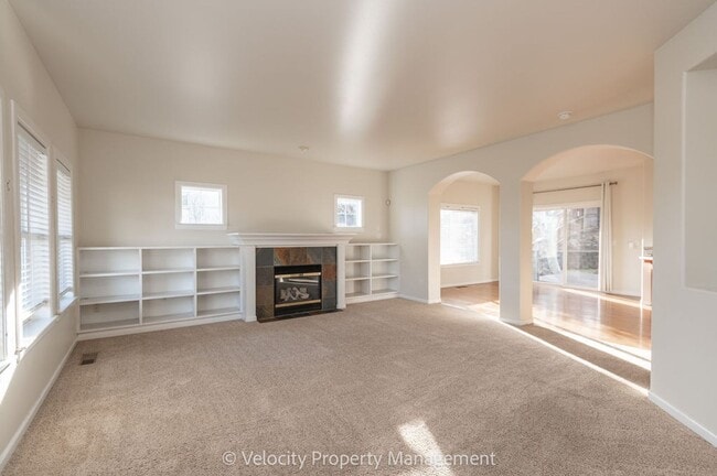 Photo - Craftsman NE Bend Home!