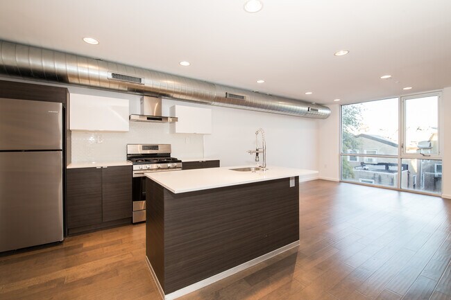 Building Photo - 1433 N 7th St Unit 4 Rental