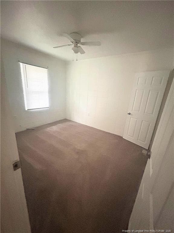 Photo - 421 Squirrel St