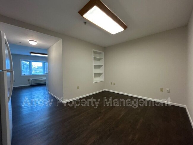 Photo - 180 Poppe Dr