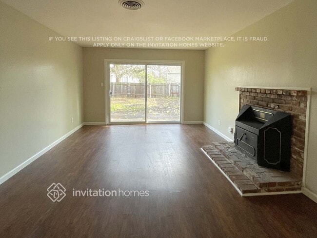 Photo - 5512 Chauncey Way