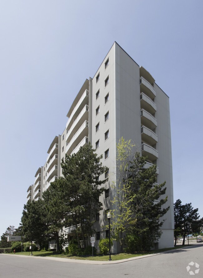 Photo - 365 Kennedy Rd