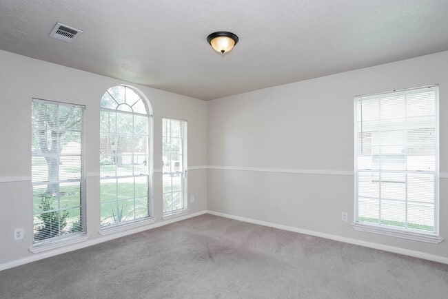 Photo - 17806 Oakland Mills Dr