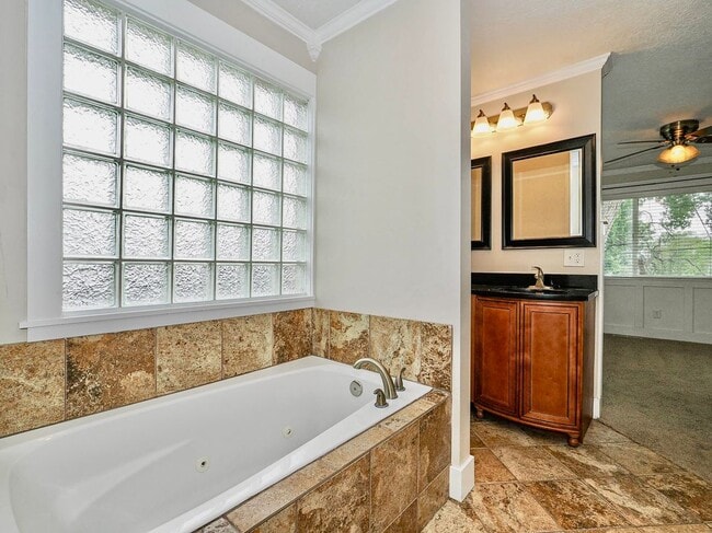 Photo - 2850 S 2750 E