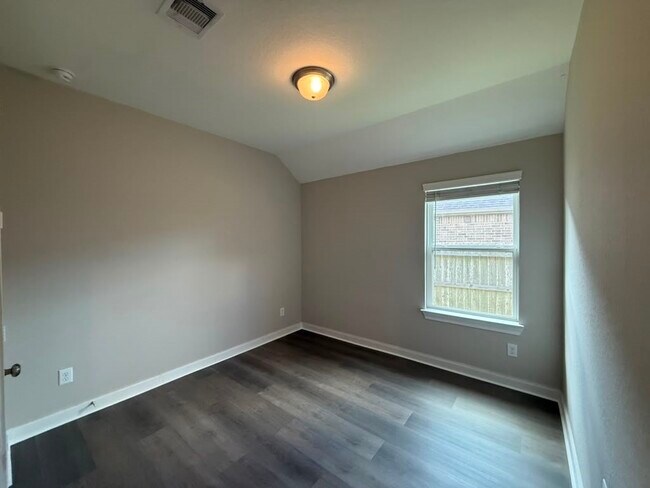 11010 Santiago River Ln