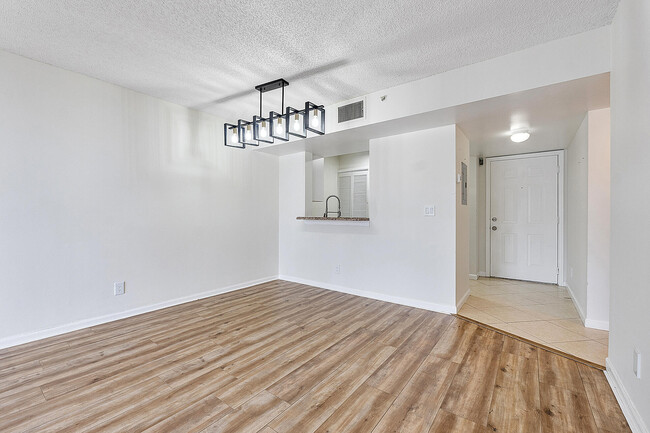 Photo - 1450 SE 3rd Ave Condo Unit 201