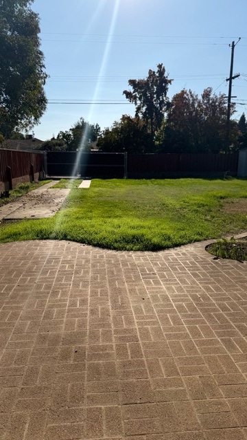 Photo - 1530 W 23rd St