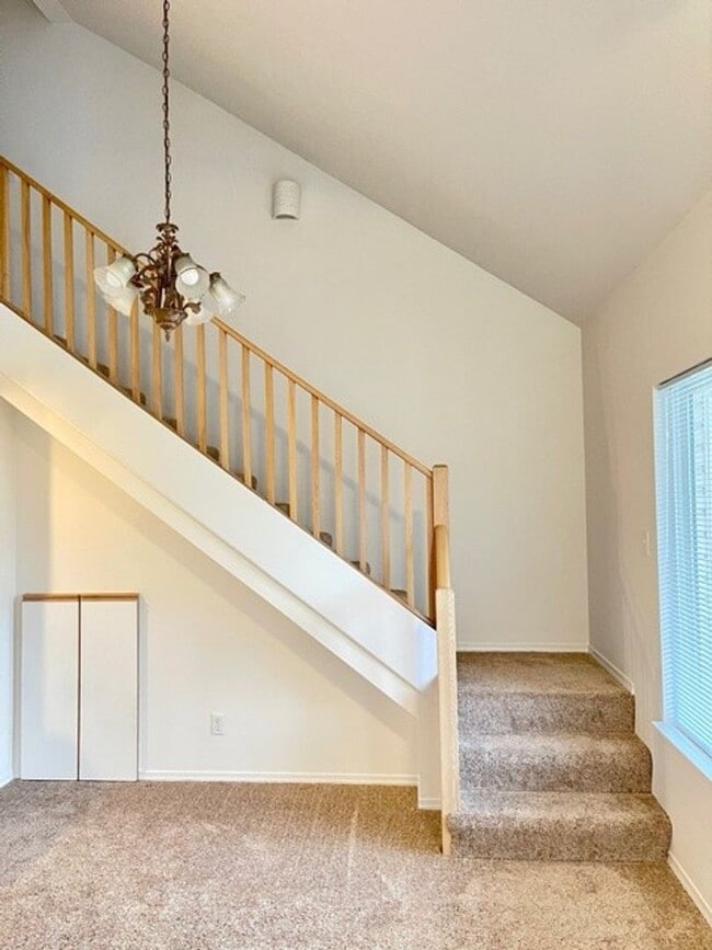 Photo - Beautiful 2 Bath Condo for Rent in the Hea...