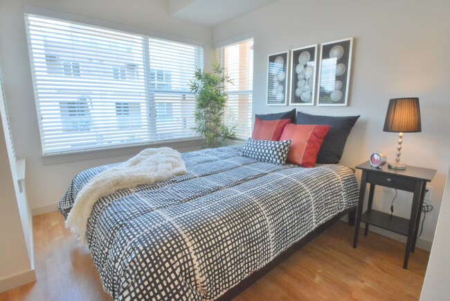 The Alexander, 1 Bedroom, Galley - Bedroom.JPG - The Alexander