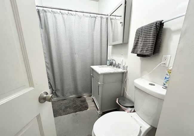 Photo - 151 E Cottage St