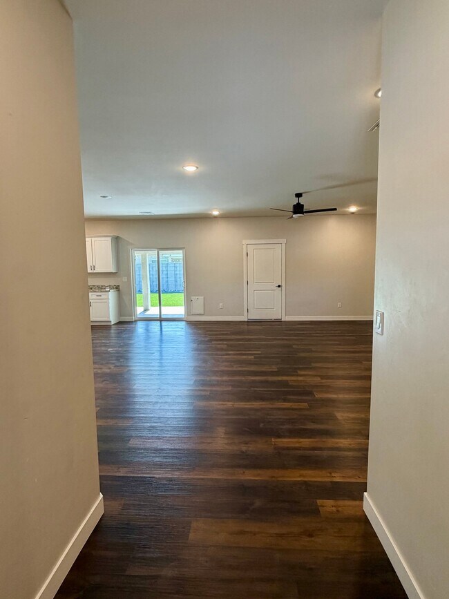 Photo - 1936 N Eloisa Ln