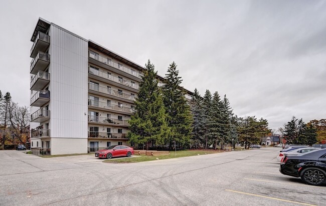 Photo - The White House Apartments