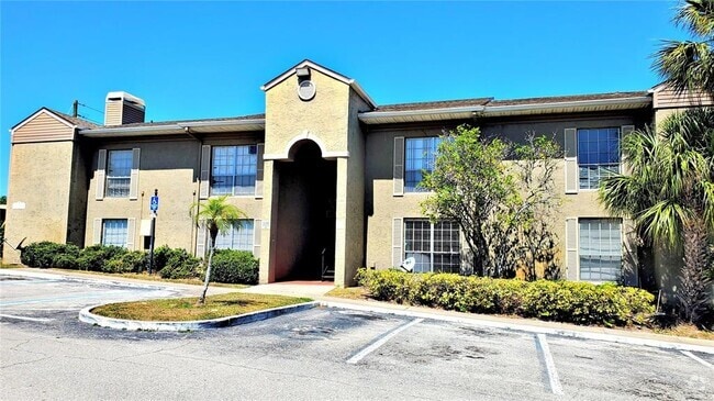 Building Photo - 345 Wymore Rd Unit 103 Rental