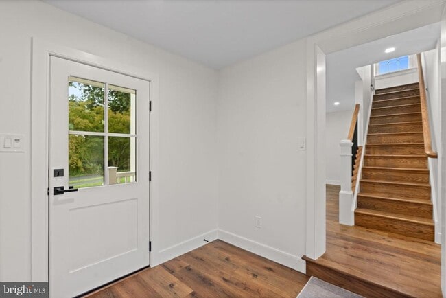 1121 Deer Run Rd