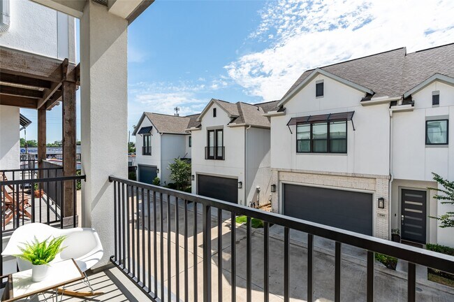 Photo - 1747 Ojeman Spring Ln