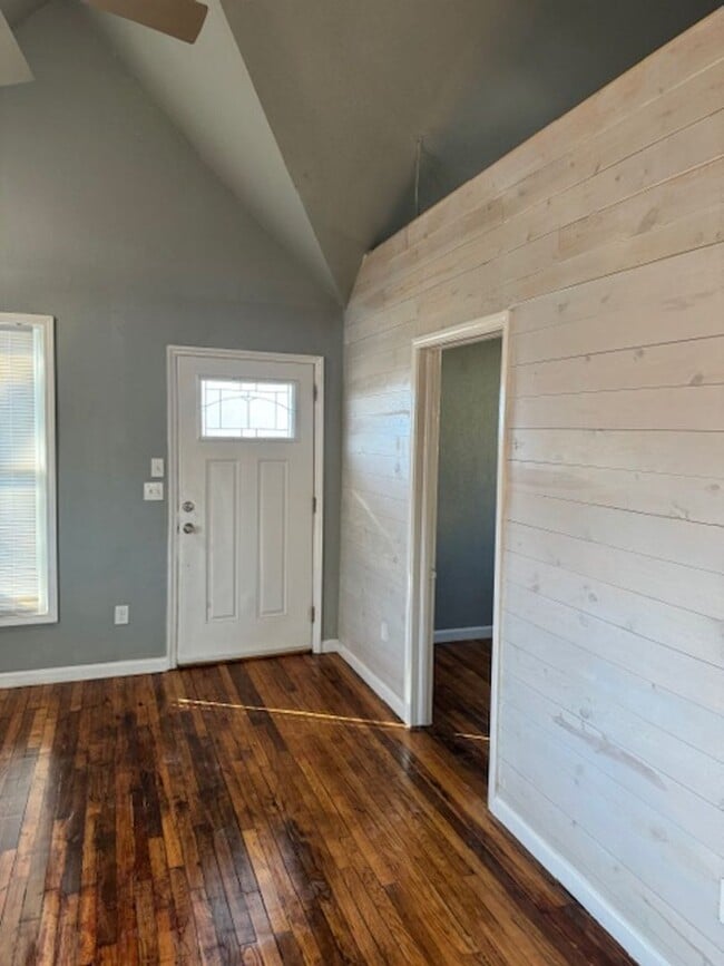 Photo - 2 BR 1 BA House for RENT