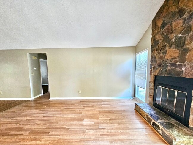 Photo - 2503 Harley Dr