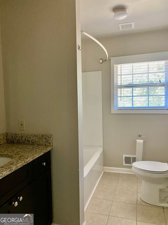 Photo - 493 King Arnold St Unidad 3