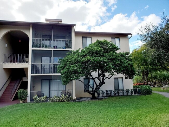 Building Photo - 201 Foxtail Dr Unit F2