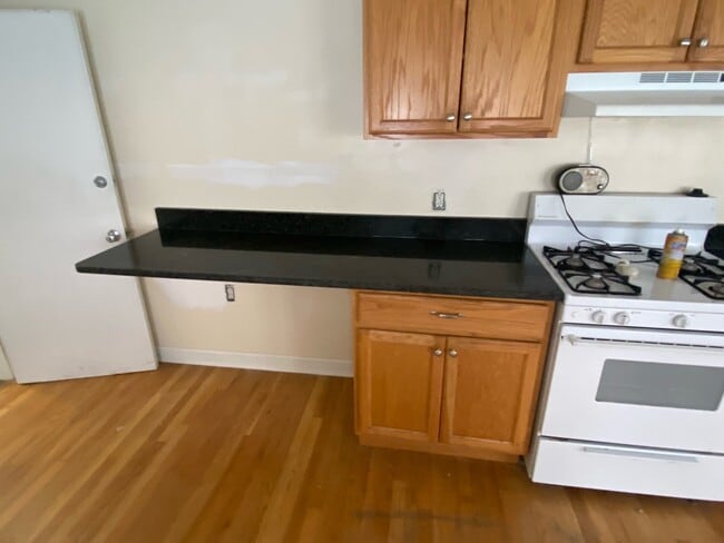 Photo - 920 N Calvert St