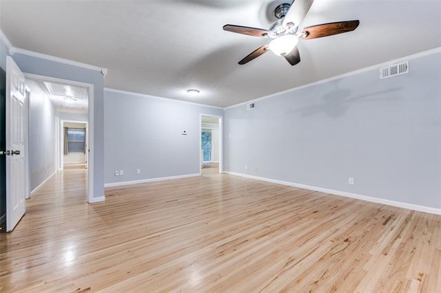 Photo - 8120 Hunnicut Rd