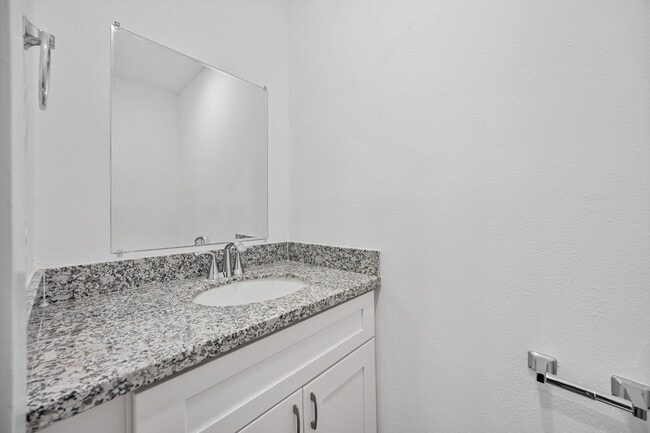 Photo - 6013 Wedgefield St