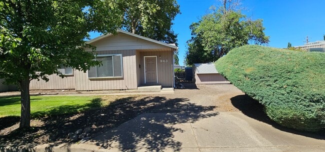 Building Photo - CS170.03 Unit 43 Rental