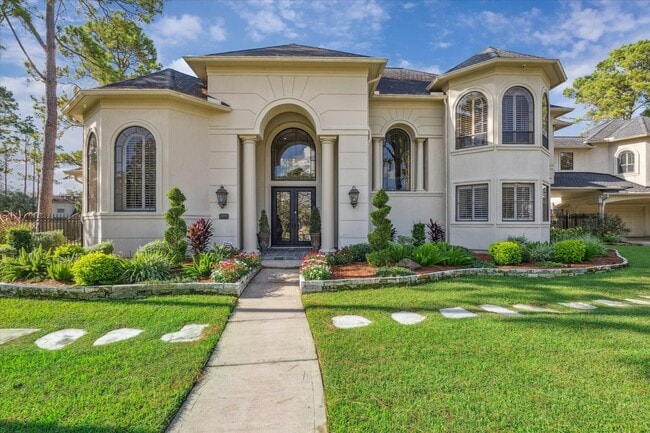 Photo - 600 Royal Oaks Dr