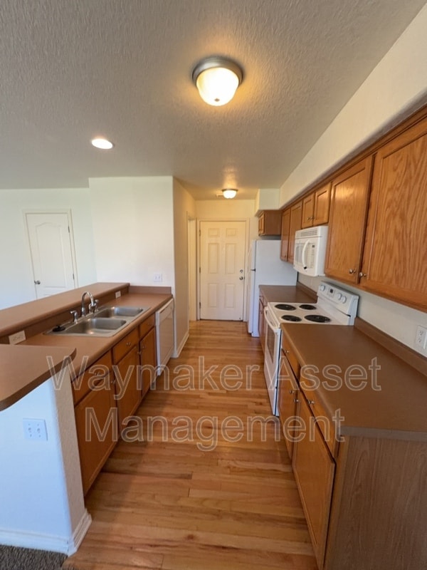 Photo - 6628 Watusi Rd
