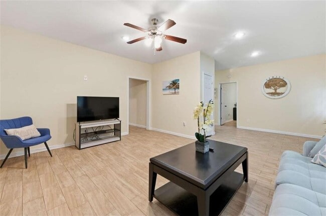 Photo - 5732 Vinings Pl Dr SE