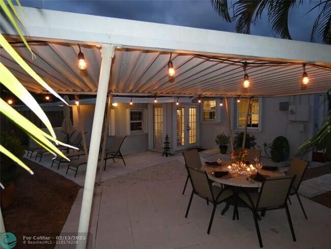 Photo - 1541 NW 6th Ave