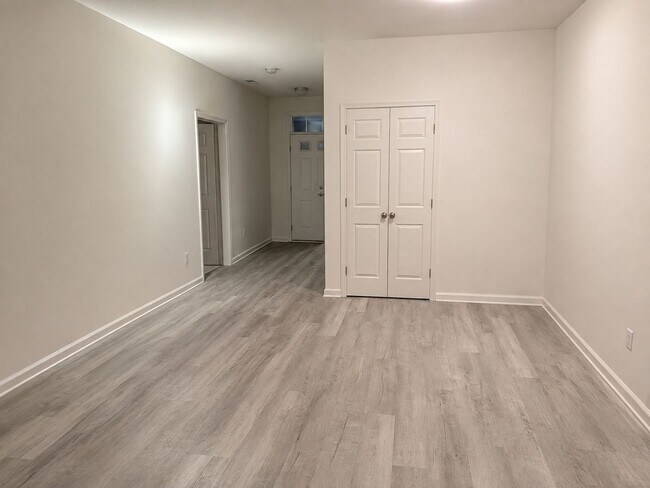 Photo - 34673 Villa Cir Unit 305 - 36