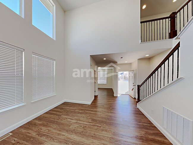 Photo - 12819 Ventana St