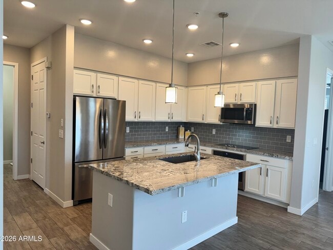 Photo - 250 W Queen Creek Rd