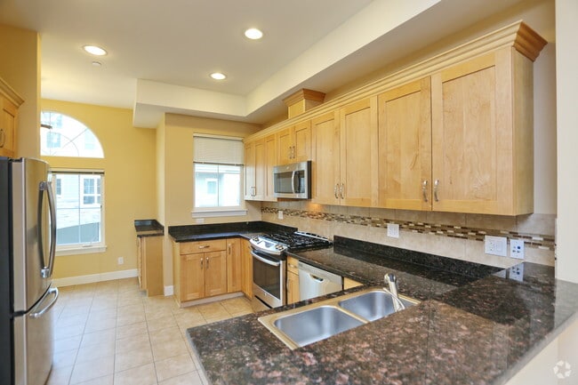 3BR, 2.5BA - 1,524 SF - Milano Townhomes