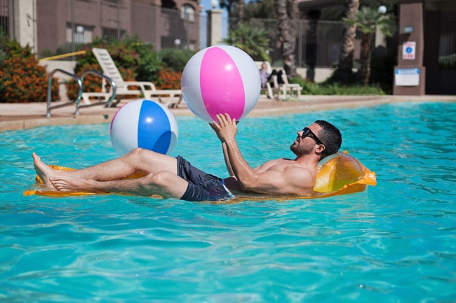 Pool - Palm Terrace Apartments