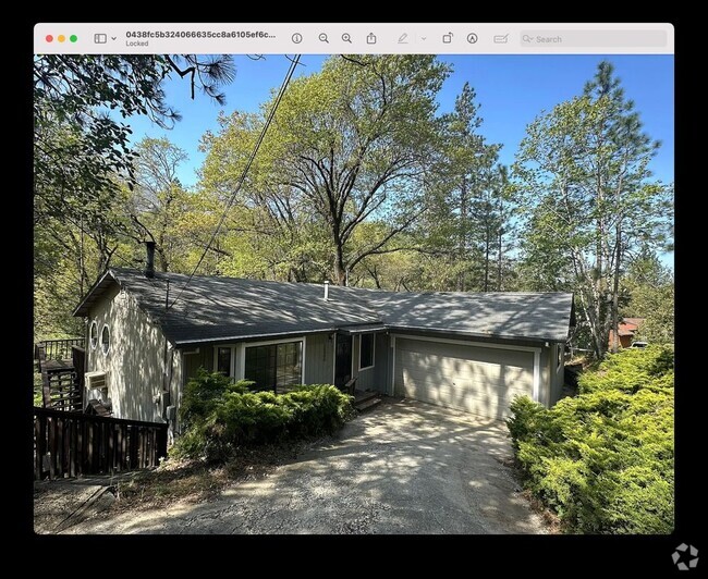 Building Photo - 16395 Tee Rd Rental