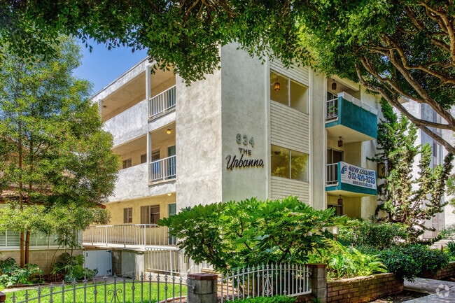 Building Photo - 834 2nd St. Rental