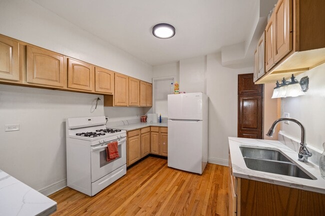 Photo - 1015 Garnett Pl