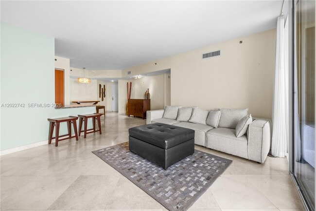 Photo - 400 Alton Rd Unit 907