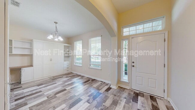 Photo - 65 Lone Eagle Way