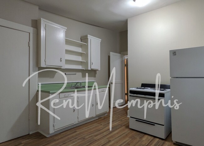 Photo - 997 Meda St