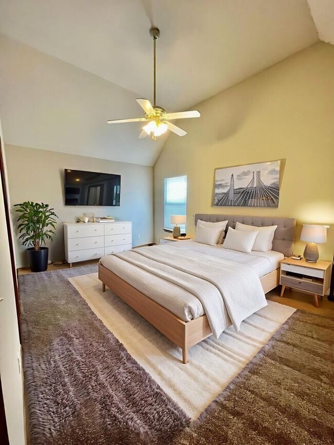 Photo - Remington Village Townhome in Raymore with unfinished basement!