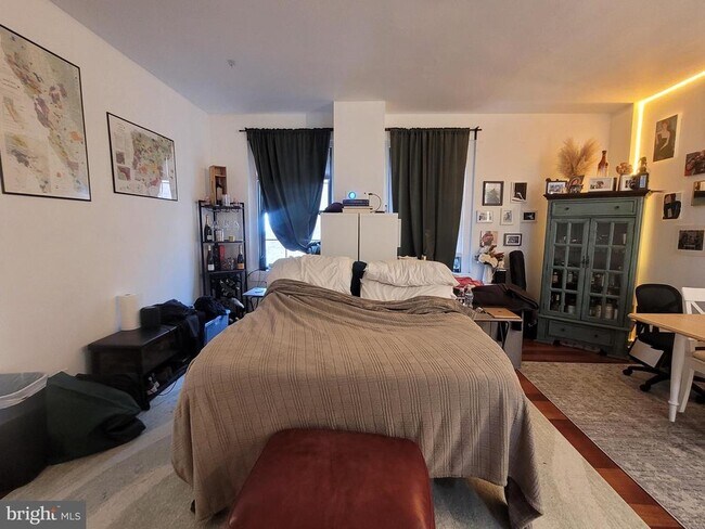 Photo - 219 S 18th St Unit 1624