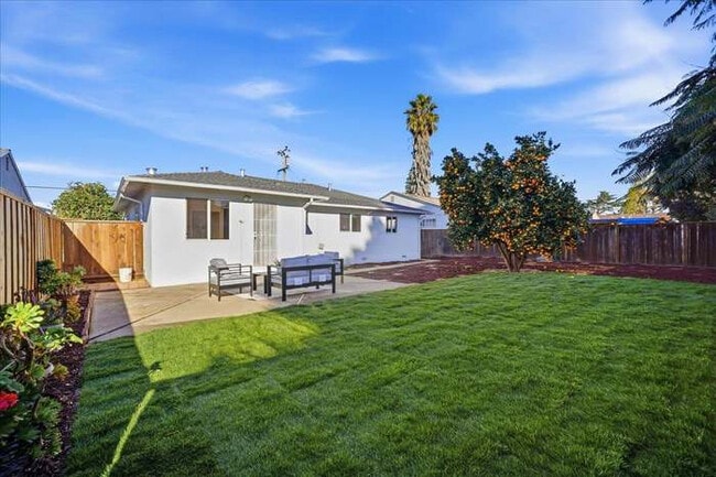 Photo - 4564 San Juan Ave