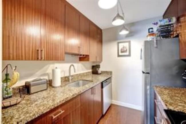 Photo - 900 NE 18th Ave Unit 306